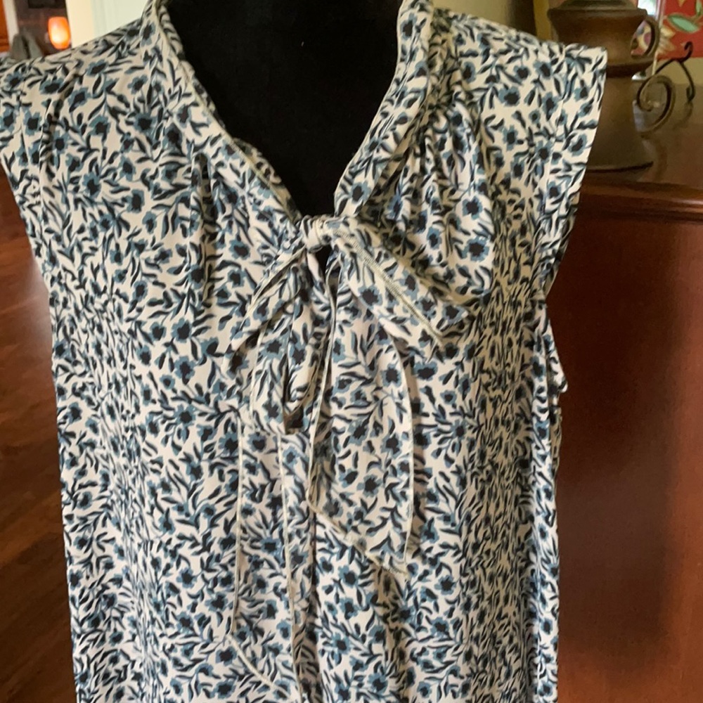 Loft size large shirt